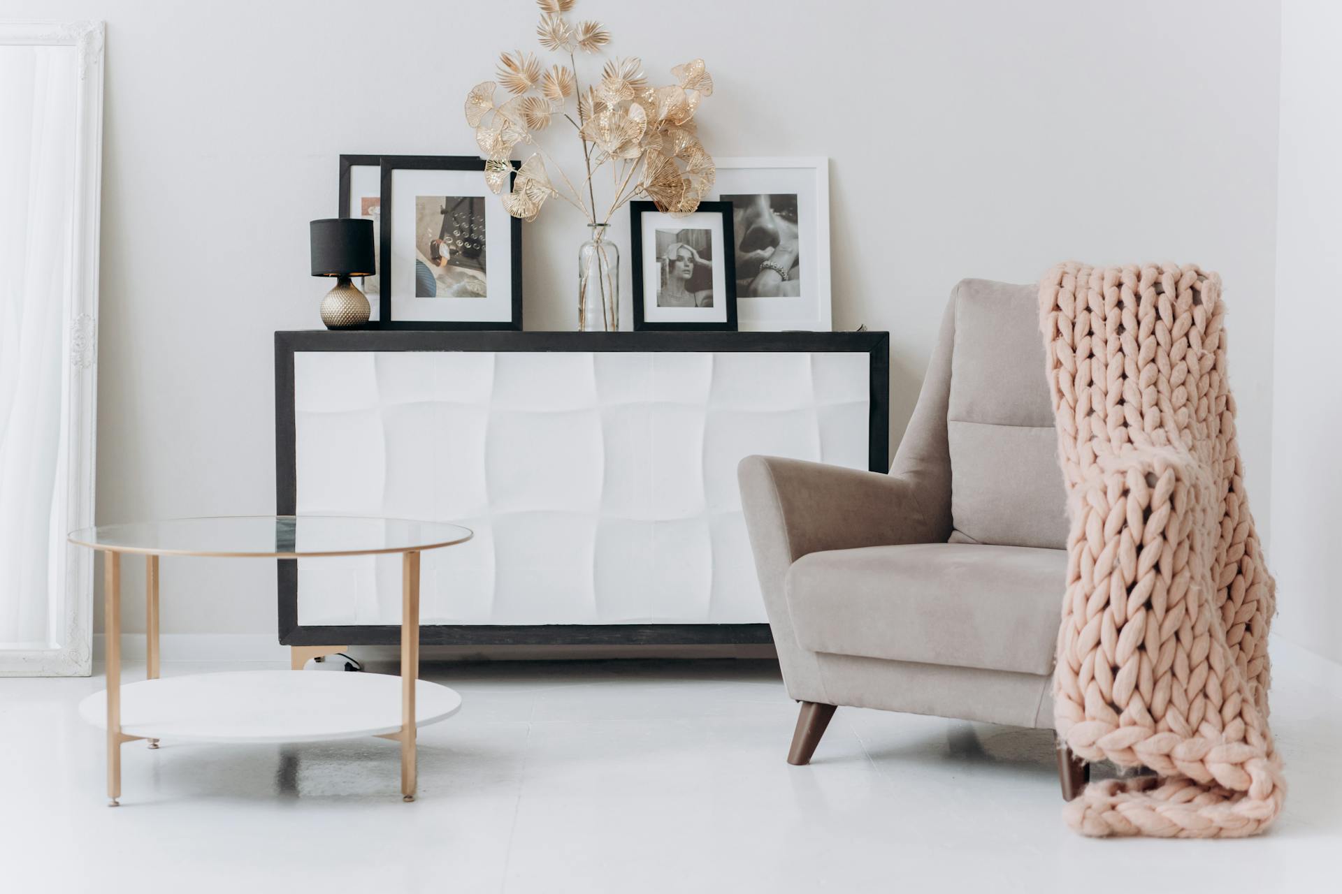 You are currently viewing Sådan skaber du en minimalistisk stue